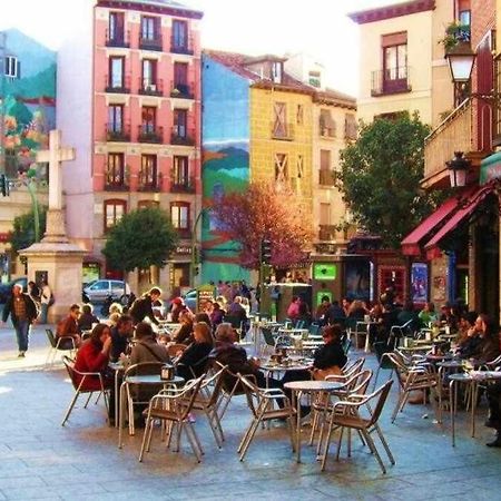 Apartamento Encantador Madrid Centro Alojamiento Por Temporada Exterior foto