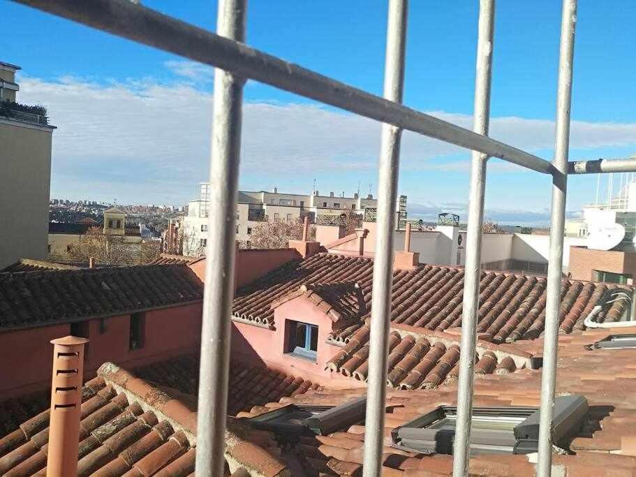 Apartamento Encantador Madrid Centro Alojamiento Por Temporada Exterior foto