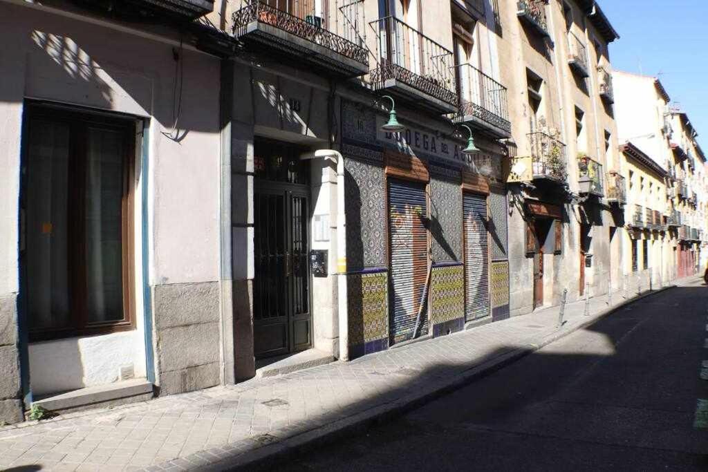 Apartamento Encantador Madrid Centro Alojamiento Por Temporada Exterior foto